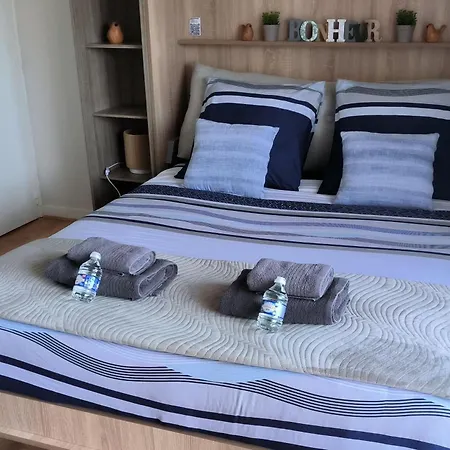 Cosy Renove, Centre *